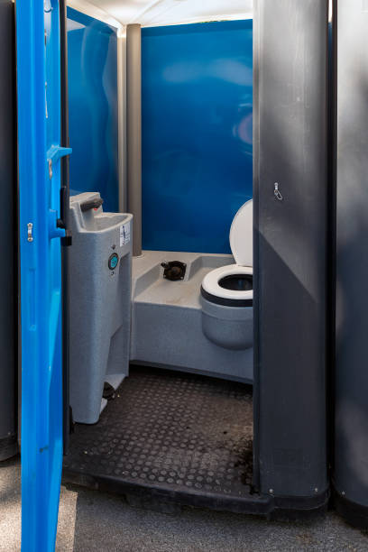 Best Porta potty delivery and setup  in Florence, MT
